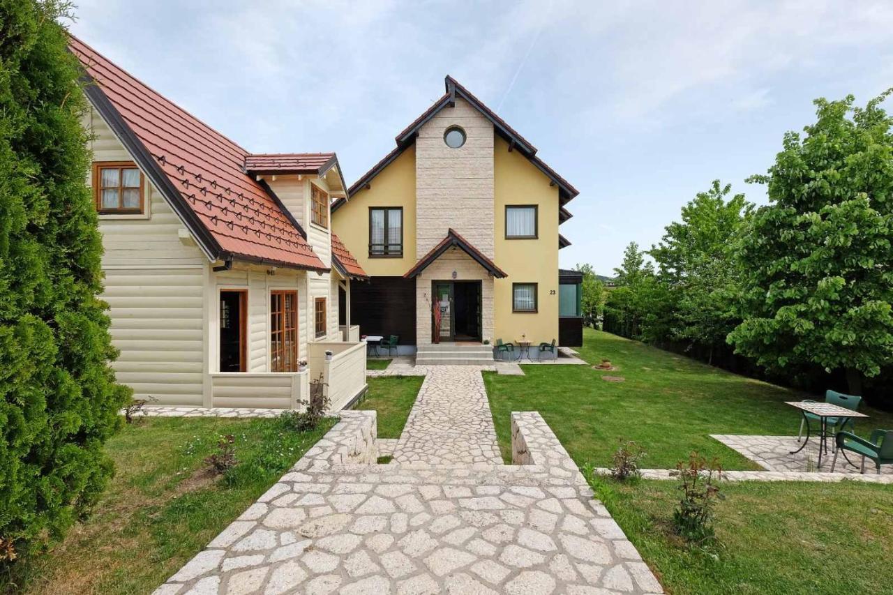 Bohemia Apartament *